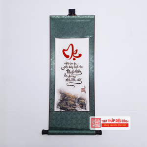 Liễn bo lụa chữ về gia đình, góc chụp 5
